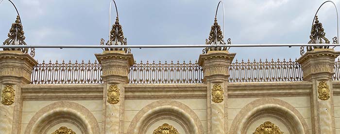 mẫu chông hàng rào nhôm đúc sang trọng